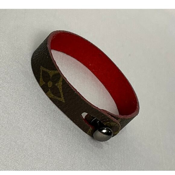 Louis Vuitton Monogram Canvas Bracelet Red leather Silver - Picture 2 of 8